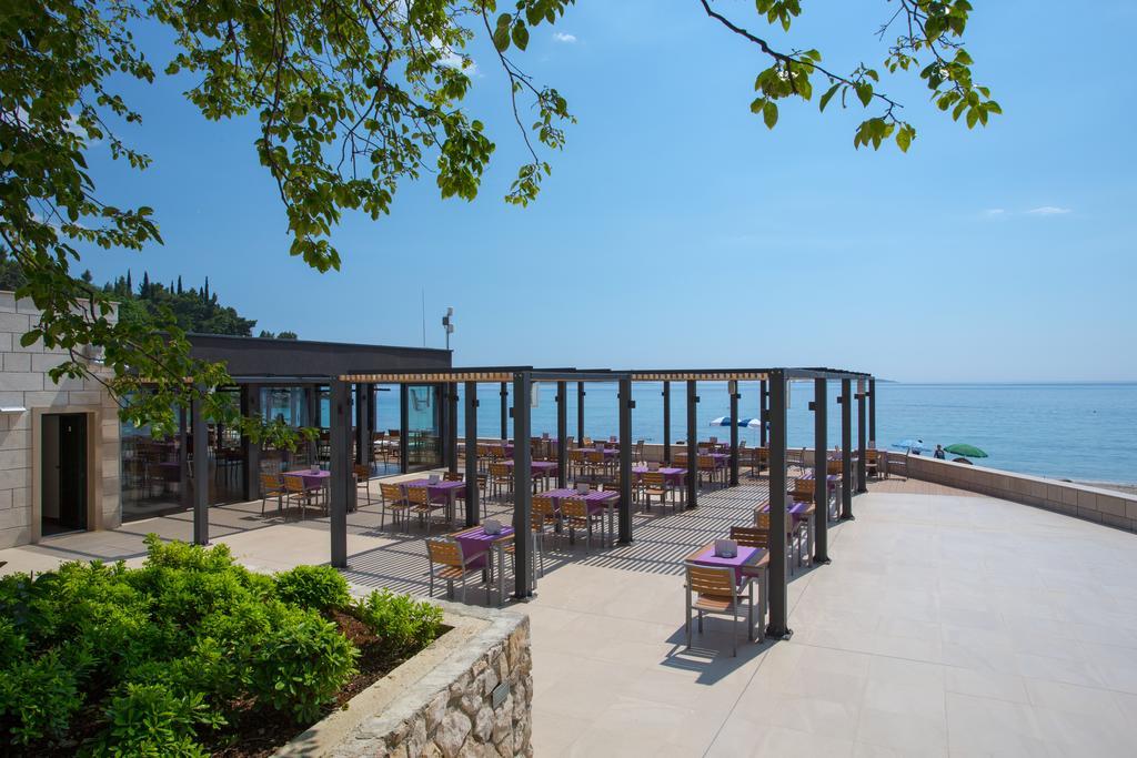 Maistra Select Astarea Hotel Mlini Exterior photo